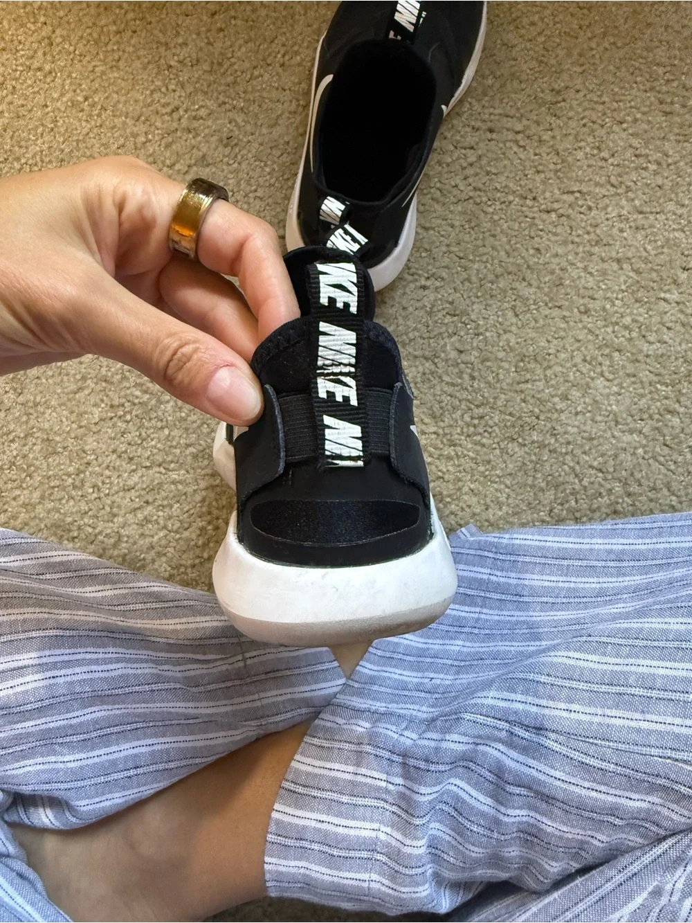 Nike Youth Slip-On Sneakers - Black & White